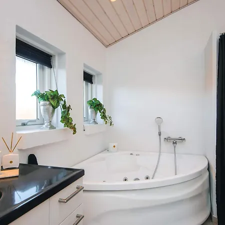 Holiday Home Ronde *