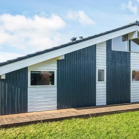 Holiday Home Ronde 度假居 Rønde
