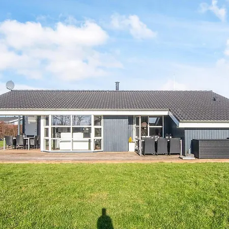 Holiday Home Ronde Rønde
